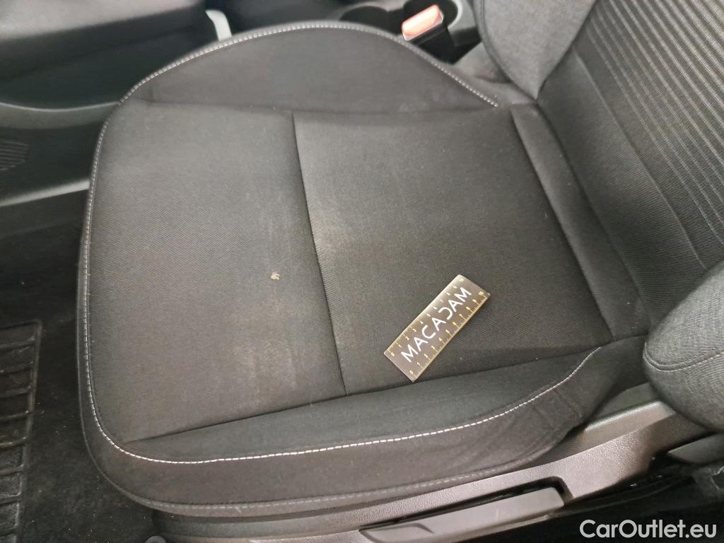  Renault  Captur RENAULT  / 2019 / 5P / SUV Business TCe 140 EDC FAP -21 #12