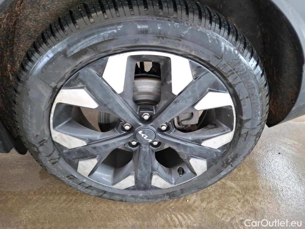  KIA  Sportage KIA  / 2021 / 5P / SUV 1.6 T-GDI 265 PHEV AUTO 4WD ACTIVE BUSIN #32