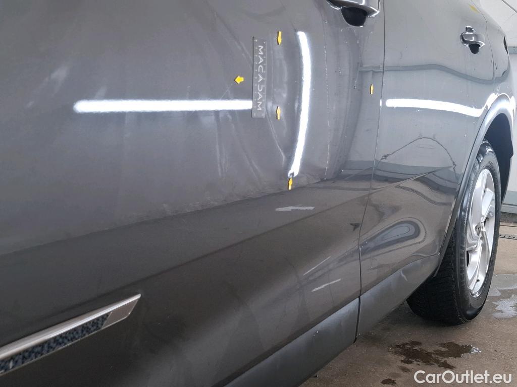  DS  DS7 DS DS 7 Crossback / 2017 / 5P / SUV BlueHDi 130 Auto Executive #30