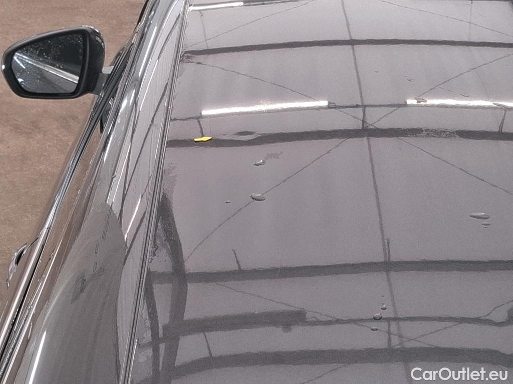  DS  DS7 DS DS 7 Crossback / 2017 / 5P / SUV BlueHDi 130 Auto Executive #4