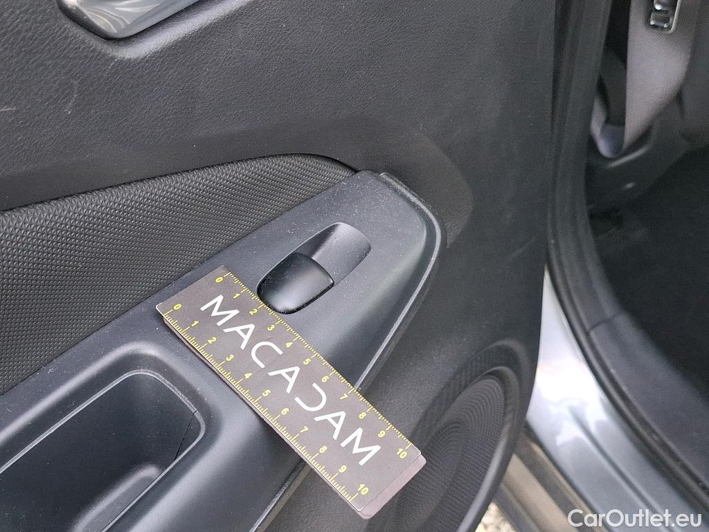  Nissan  Juke NISSAN   2019  5P  Crossover DIGT 114 BVM6 Business Edition #3