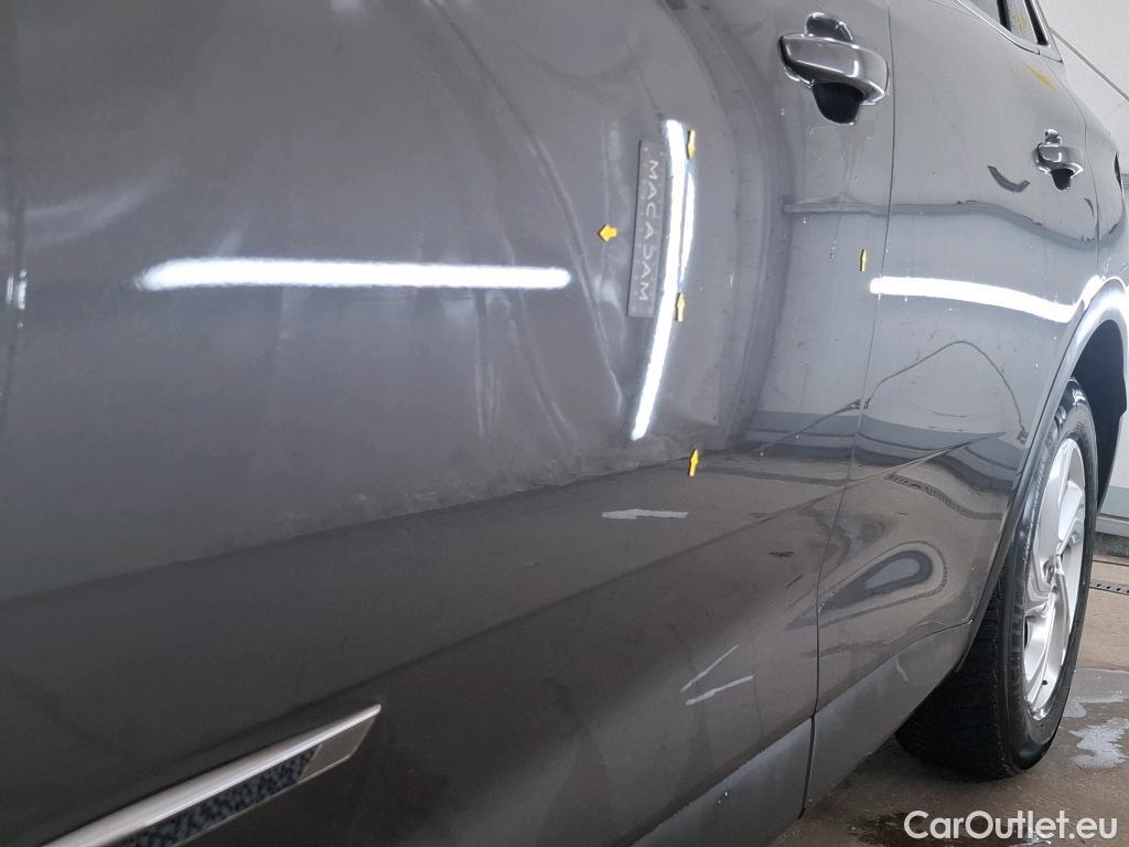  DS  DS7 DS DS 7 Crossback / 2017 / 5P / SUV BlueHDi 130 Auto Executive #27