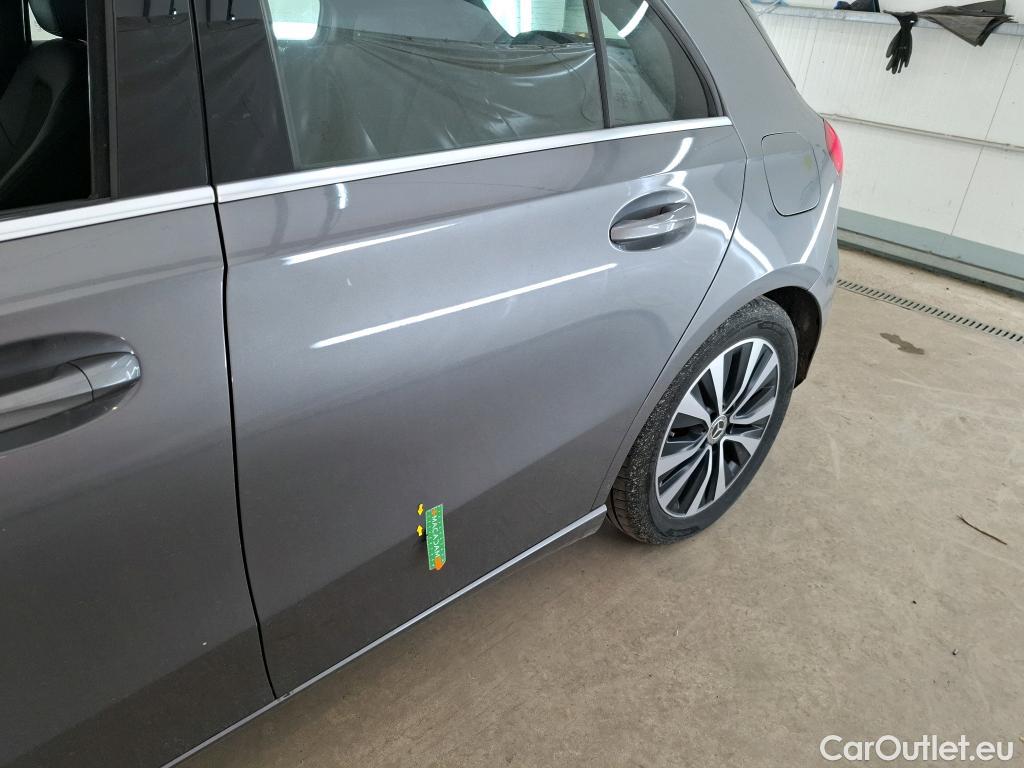  Mercedes  A-Klasse MERCEDES-BENZ Classe A Compact / 2018 / 5P / Berline A 180 d Business Line BVA #25