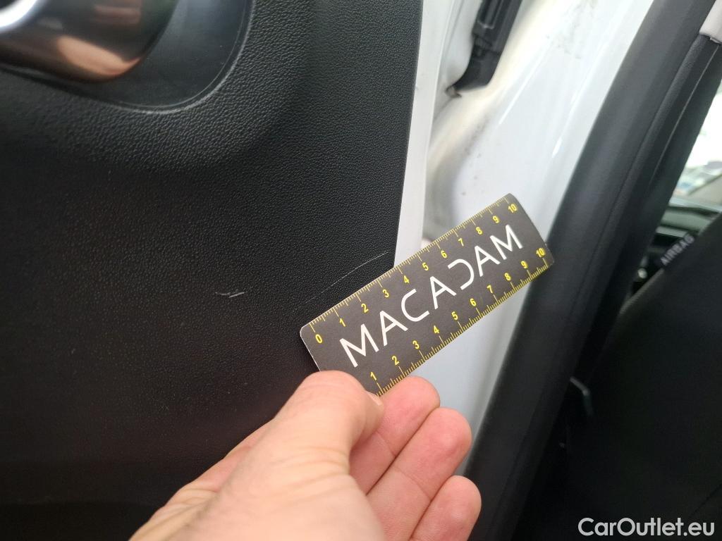  Citroen  C3  Feel 1.2 PureTech 80CV BVM5 E6 #33