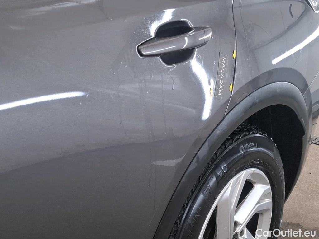  DS  DS7 DS DS 7 Crossback / 2017 / 5P / SUV BlueHDi 130 Auto Executive #36