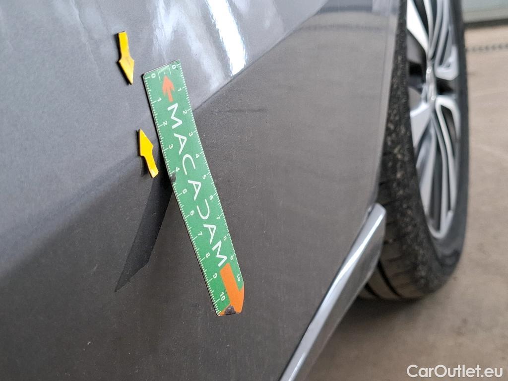  Mercedes  A-Klasse MERCEDES-BENZ Classe A Compact / 2018 / 5P / Berline A 180 d Business Line BVA #27