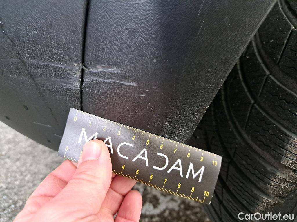  Renault  Captur RENAULT  / 2019 / 5P / SUV Business TCe 140 EDC FAP -21 #20