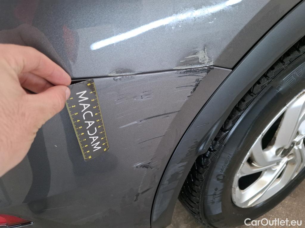  DS  DS7 DS DS 7 Crossback / 2017 / 5P / SUV BlueHDi 130 Auto Executive #43