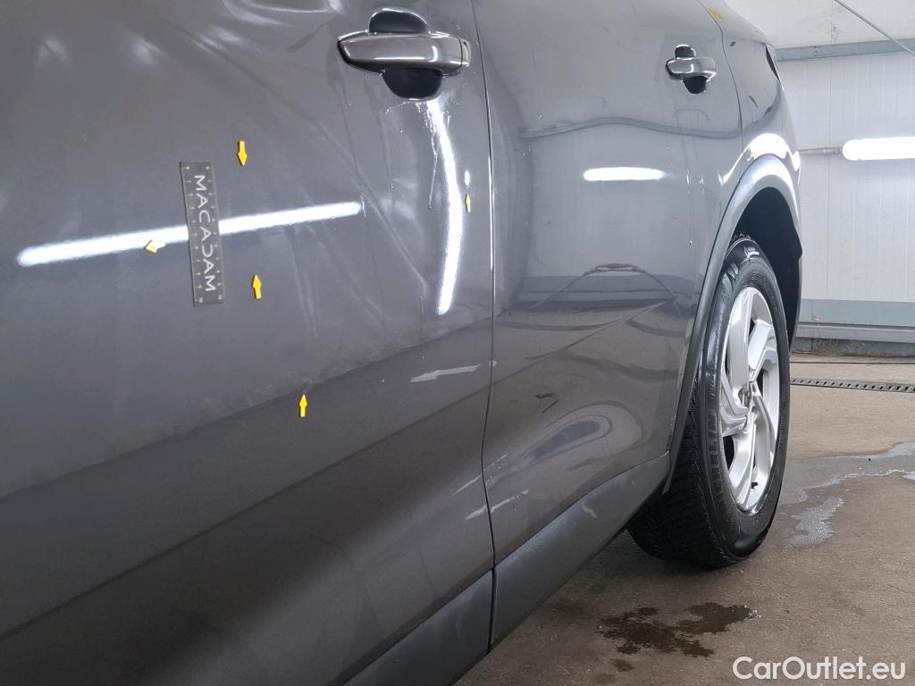  DS  DS7 DS DS 7 Crossback / 2017 / 5P / SUV BlueHDi 130 Auto Executive #29