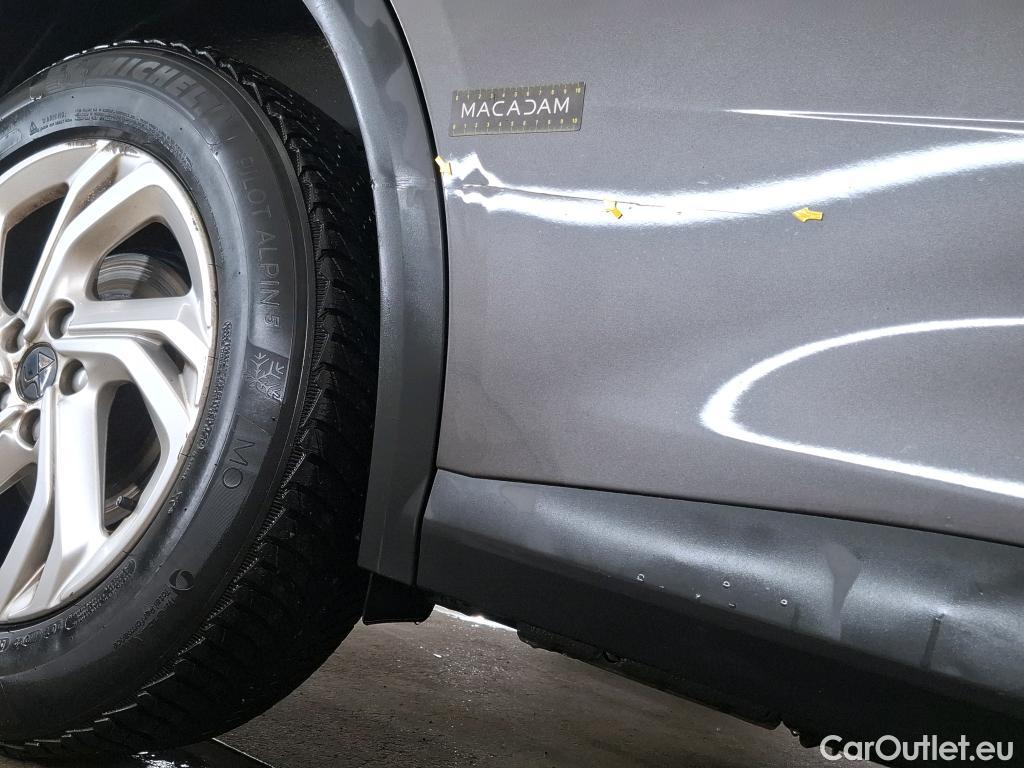  DS  DS7 DS DS 7 Crossback / 2017 / 5P / SUV BlueHDi 130 Auto Executive #19