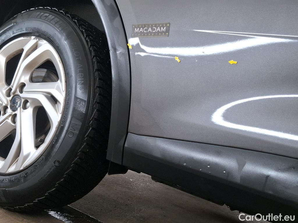  DS  DS7 DS DS 7 Crossback / 2017 / 5P / SUV BlueHDi 130 Auto Executive #18