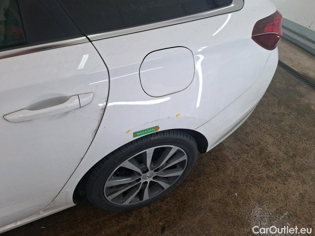  Hyundai  i30  cw Creative 1.6 CRDi 115CV BVA7 E6d #23