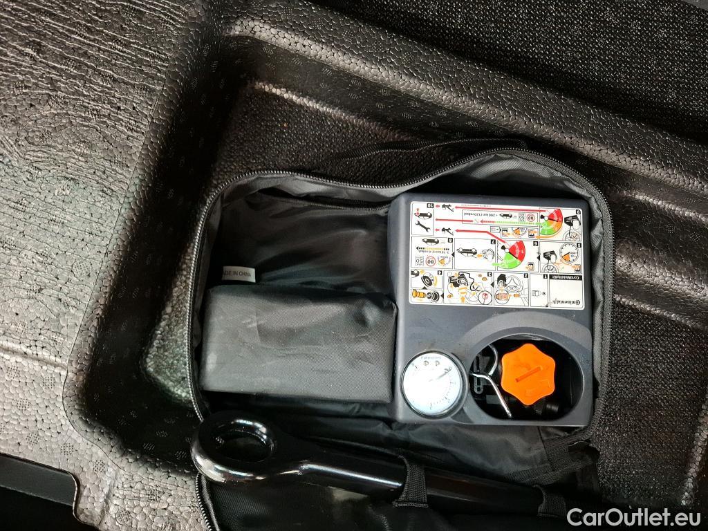  KIA  Sportage KIA  / 2021 / 5P / SUV 1.6 T-GDI 265 PHEV AUTO 4WD ACTIVE BUSIN #31