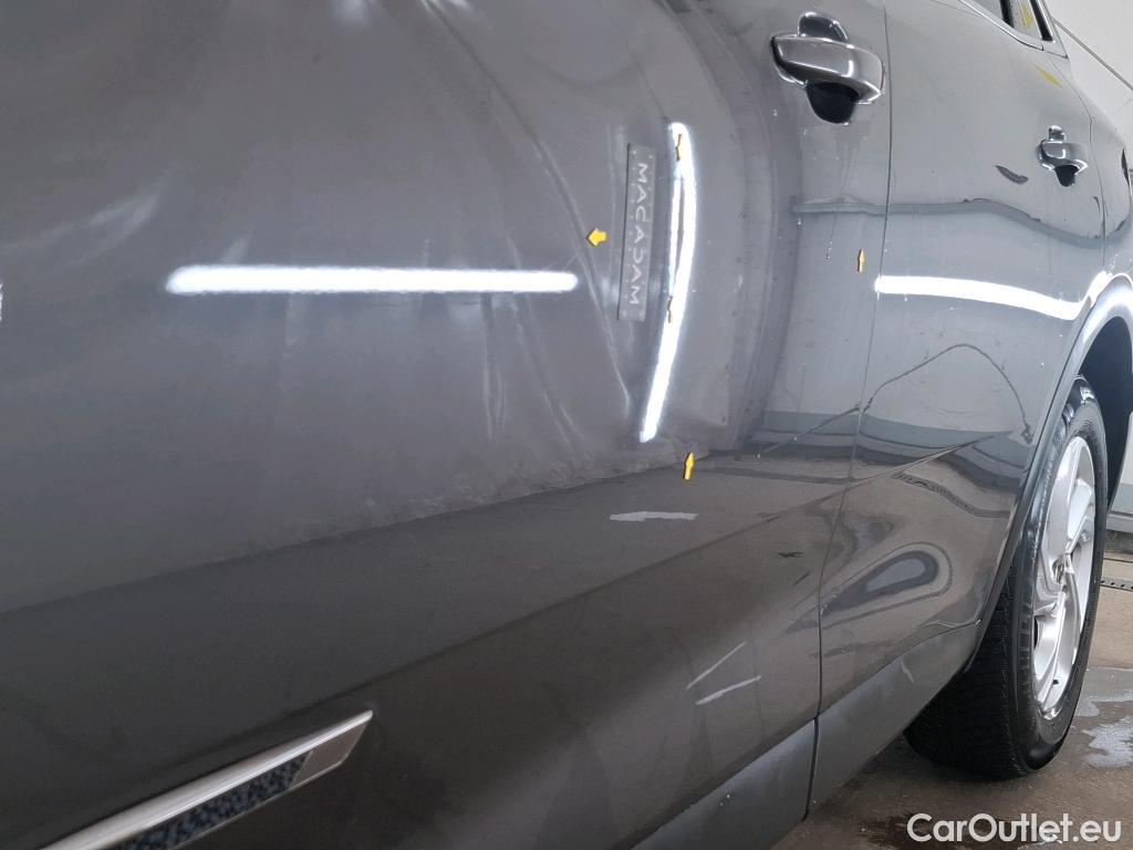  DS  DS7 DS DS 7 Crossback / 2017 / 5P / SUV BlueHDi 130 Auto Executive #28