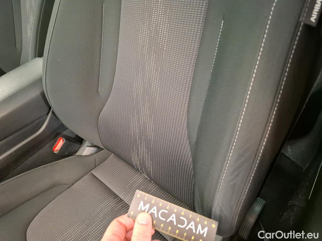  KIA  Sportage KIA  / 2021 / 5P / SUV 1.6 T-GDI 265 PHEV AUTO 4WD ACTIVE BUSIN #35