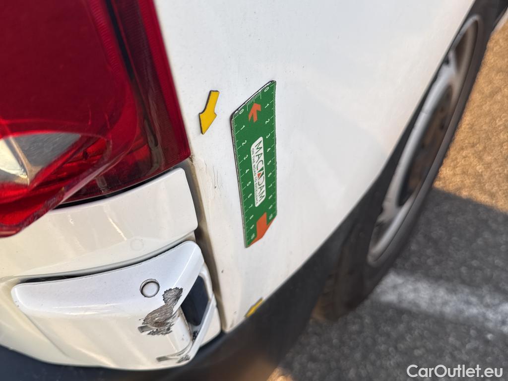  Citroen  Jumpy  Fourgon Club M 1.5 BlueHDi 100CV BVM6 E6d #8