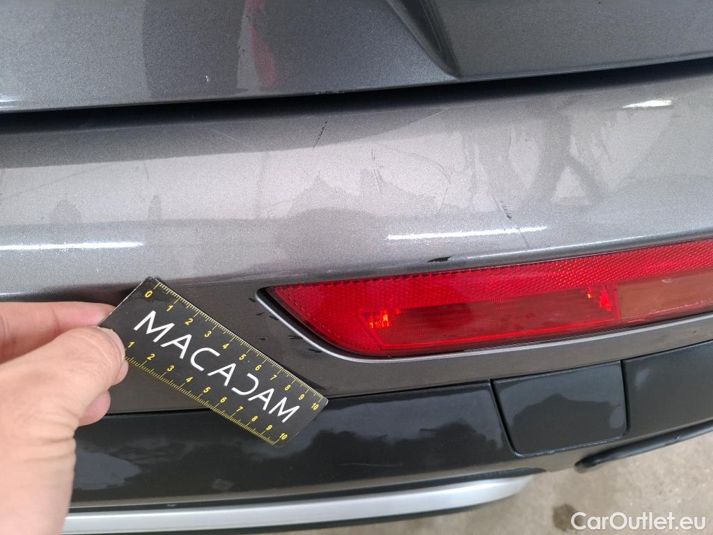  DS  DS7 DS DS 7 Crossback / 2017 / 5P / SUV BlueHDi 130 Auto Executive #48