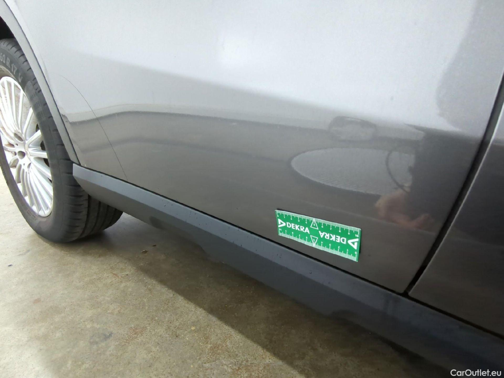  Mercedes  GLA MERCEDES-BENZ Classe  5p SUV  220 d Business BVA7 #4