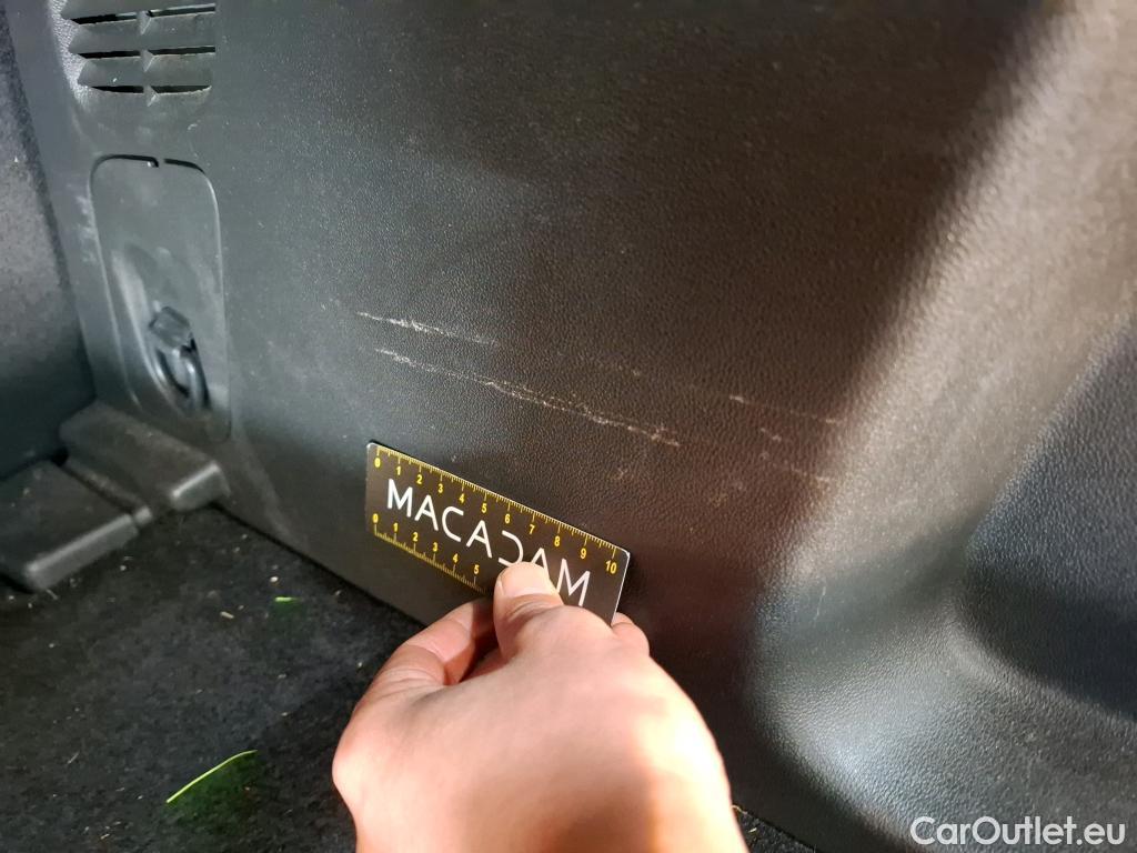  Opel   Grandland X Grandland X Elegance Business 1.5 130CV BVA8 E6d #15