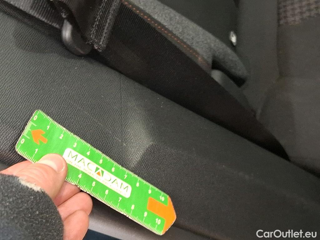  Peugeot  3008  Active Pack 1.5 HDi 130CV BVA8 E6d #15