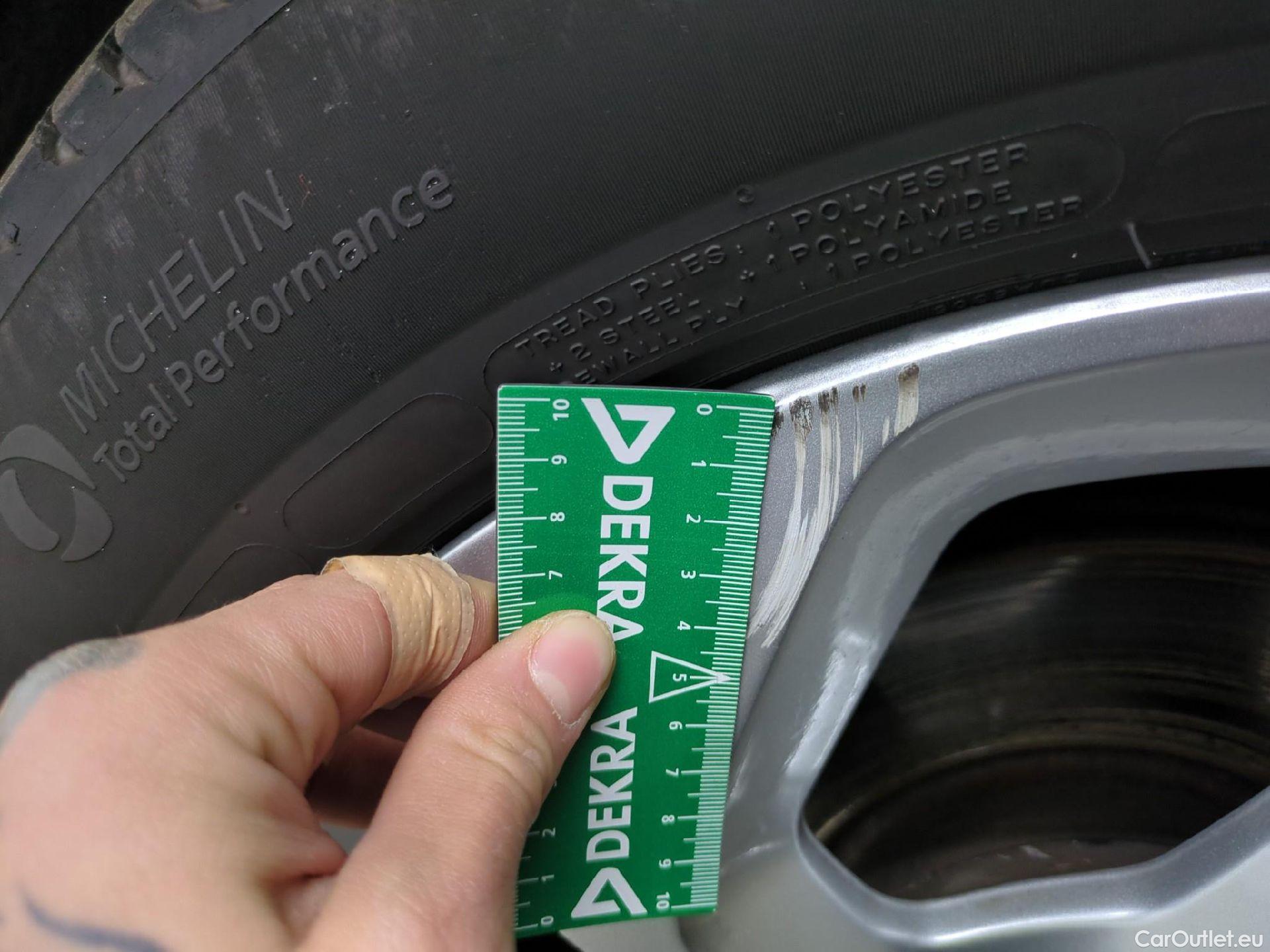  Citroen  C5  Aircross Business 1.2 PureTech 130CV BVA8 E6d #5