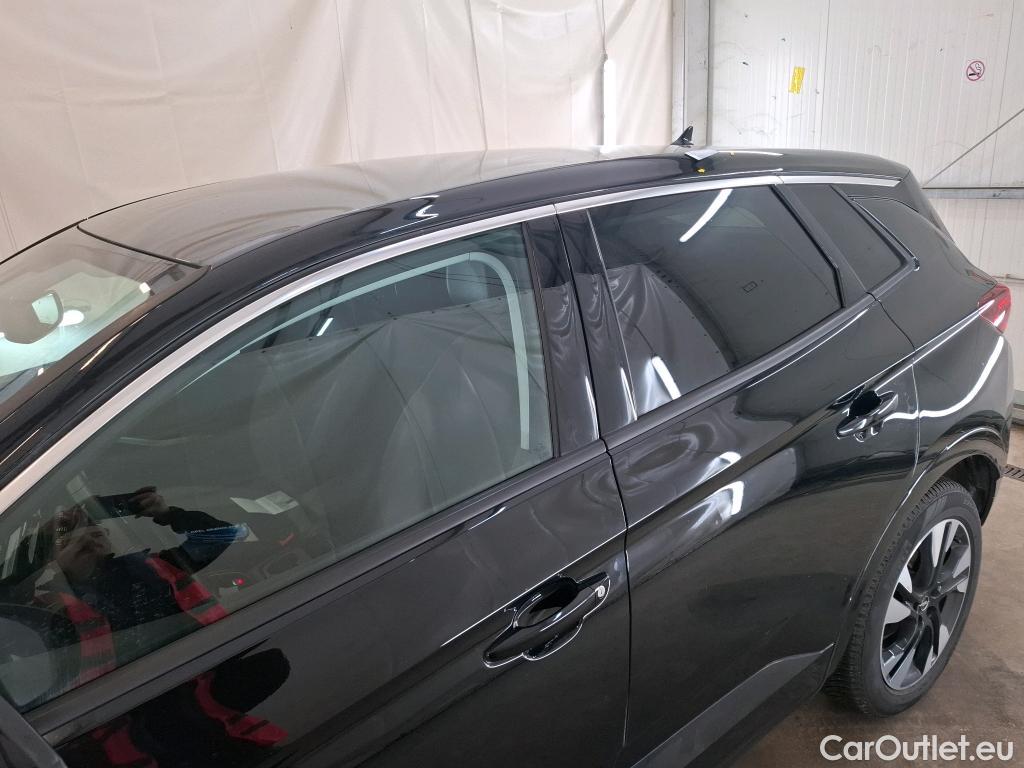  Opel   Grandland X Grandland X Elegance Business 1.5 130CV BVA8 E6d #9