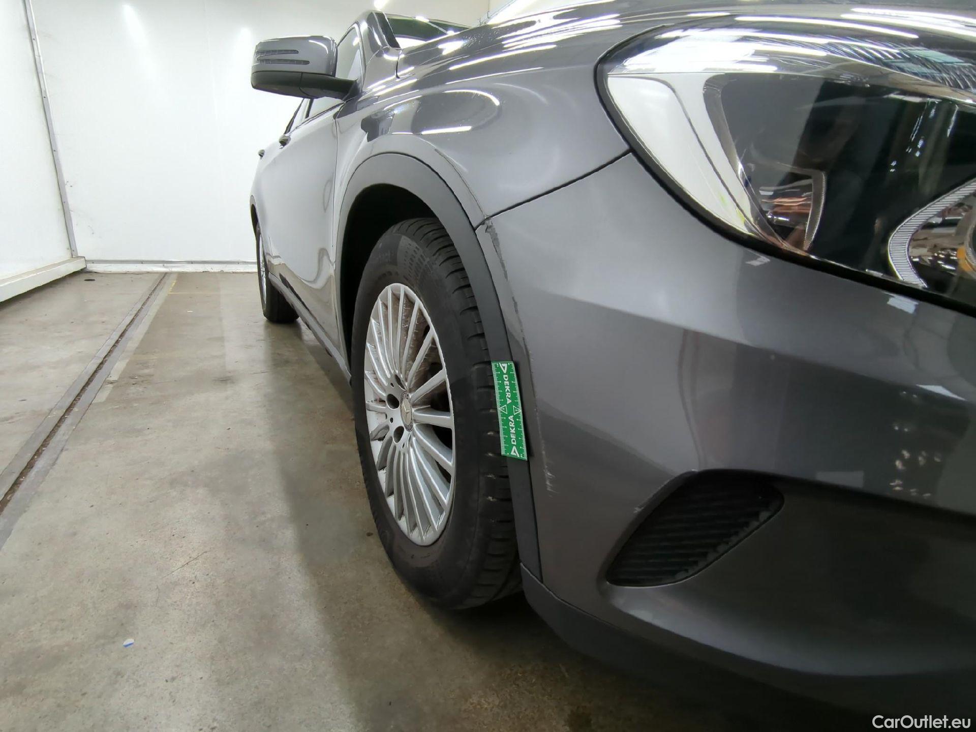  Mercedes  GLA MERCEDES-BENZ Classe  5p SUV  220 d Business BVA7 #9