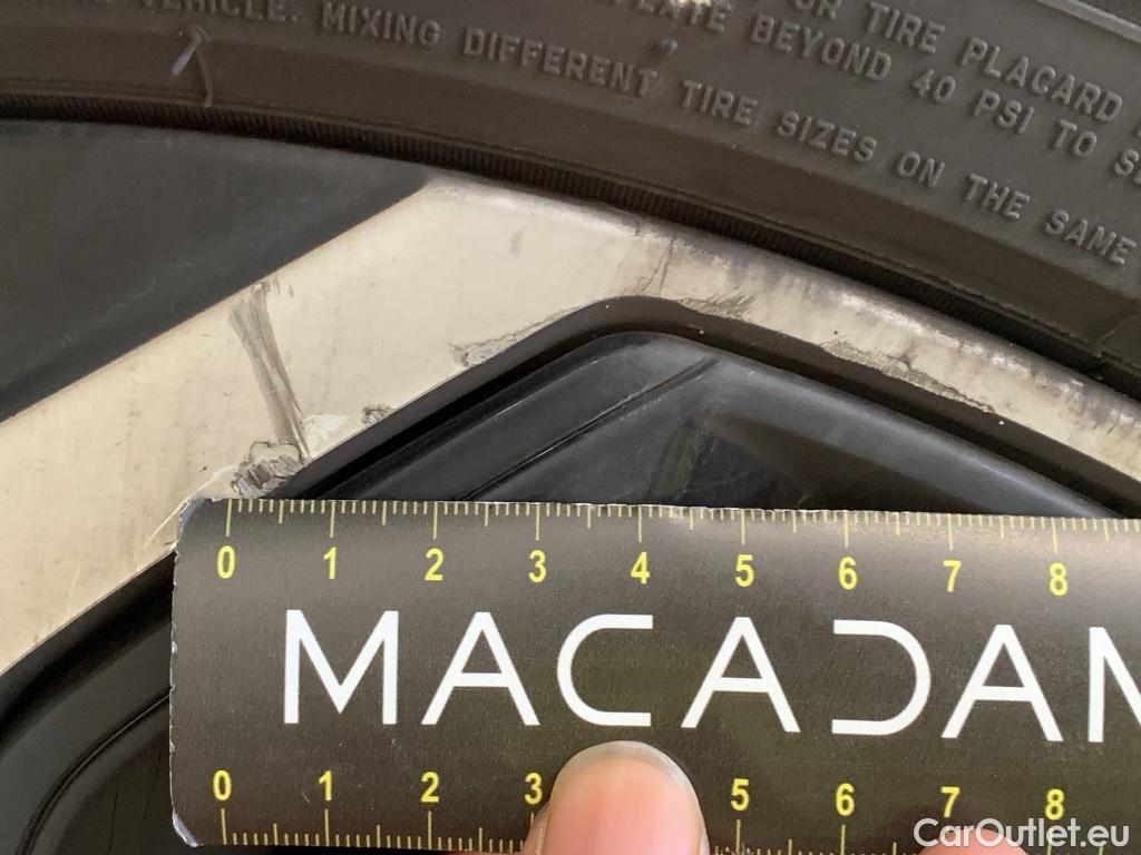  Citroen  C4  Berline Shine Pack 1.2 PureTech 130CV BVA8 E6d #12