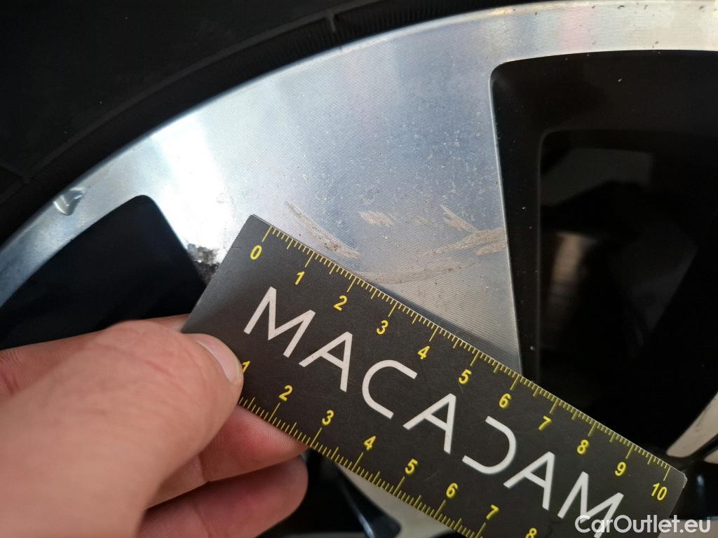  Renault  Captur RENAULT  5p Crossover Business ENERGY dCi 90 #19