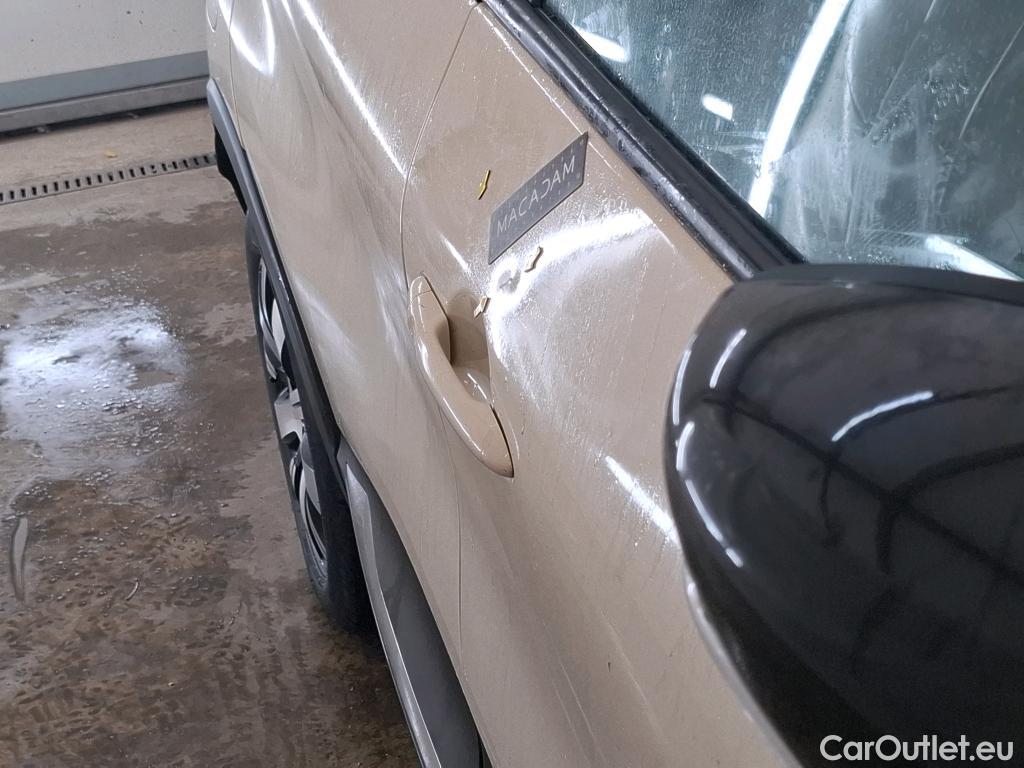  Renault  Captur RENAULT  5p Crossover Business ENERGY dCi 90 #35