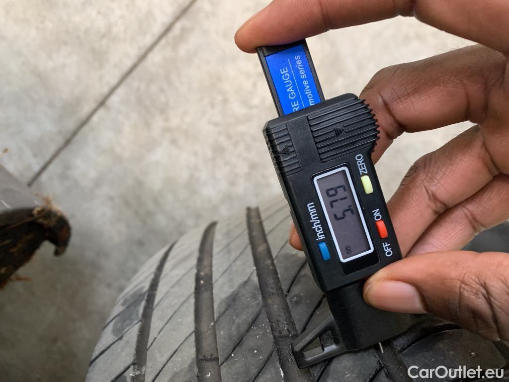  Citroen  C4  Berline Shine Pack 1.2 PureTech 130CV BVA8 E6d #3