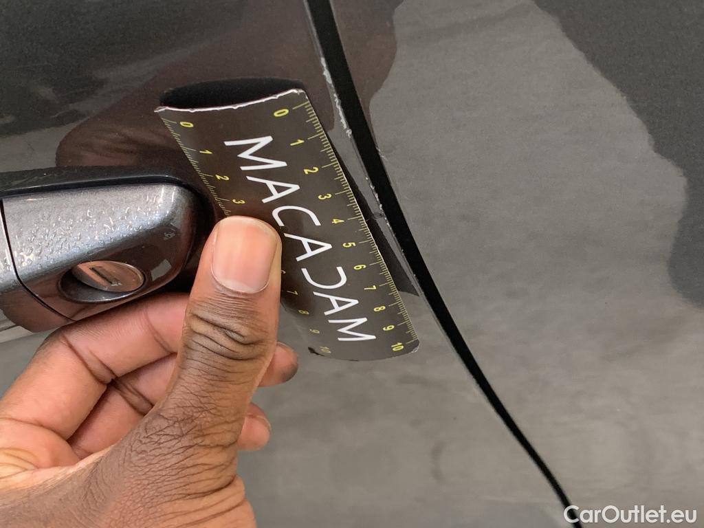  Citroen  C4  Berline Shine Pack 1.2 PureTech 130CV BVA8 E6d #17