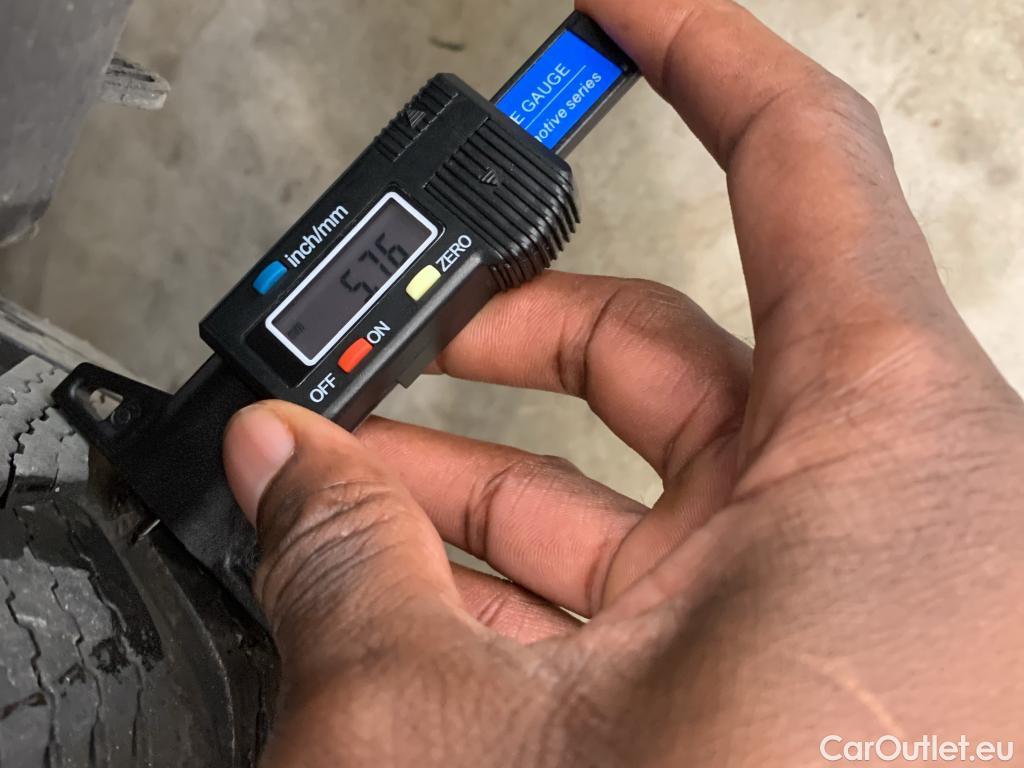  Citroen  C4  Berline Shine Pack 1.2 PureTech 130CV BVA8 E6d #5