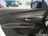  Peugeot  3008 PEUGEOT  / 2020 / 5P / SUV BLUEHDI 130 EAT8 SeS ALLURE #80