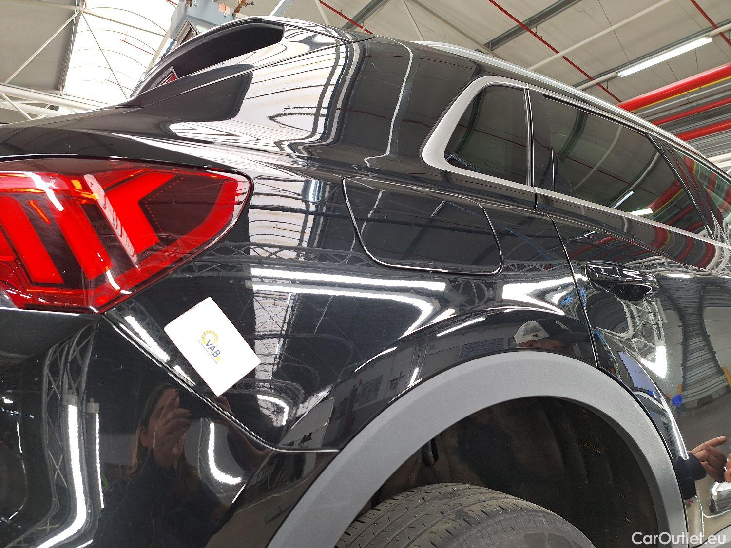  Audi  Q3 Audi,  '18 PHEV, Audi  45 TFSI e S tronic 5d #8