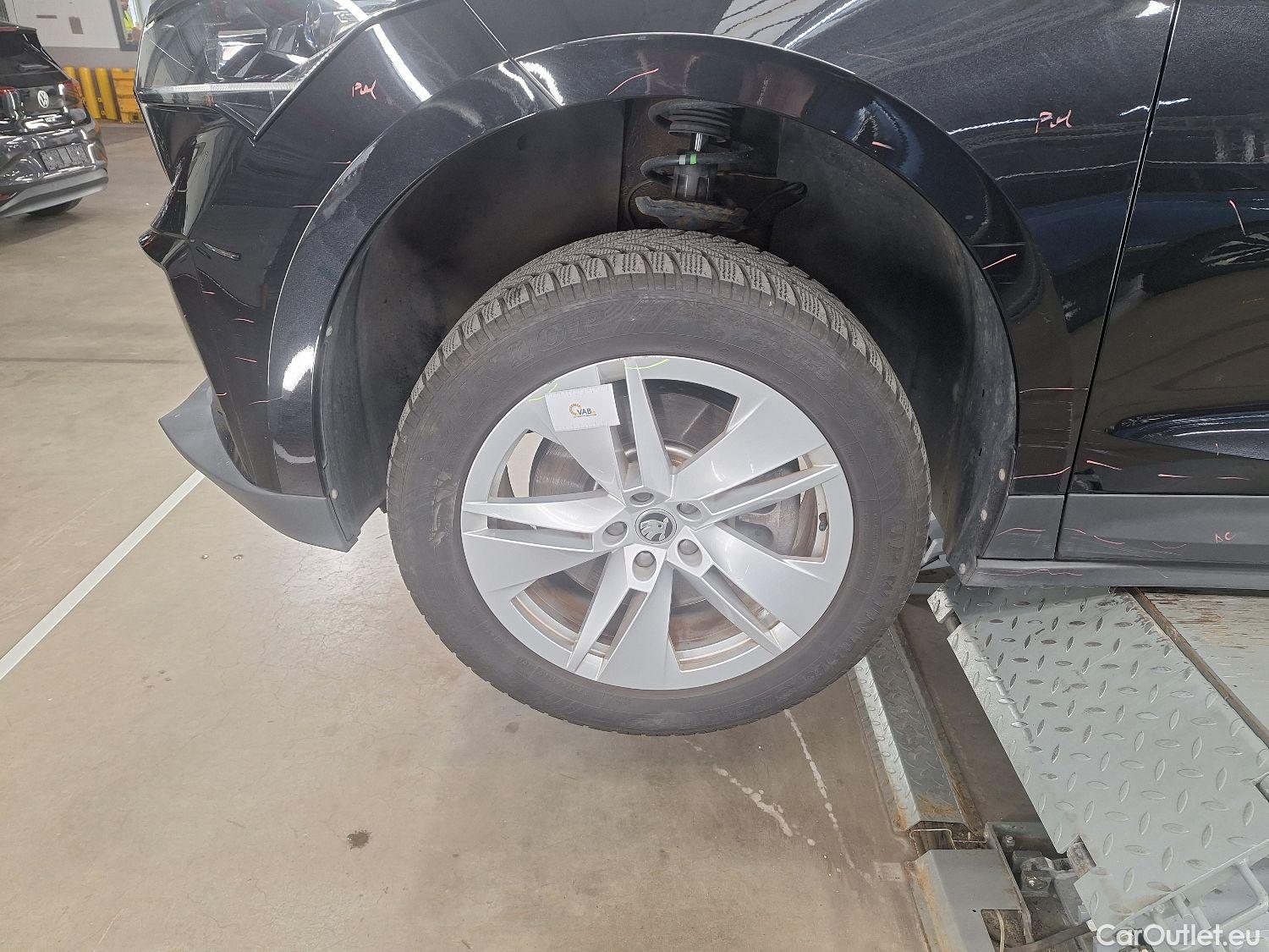  Skoda  ENYAQ Skoda,  '21 BEV, Skoda  iV 80 5d #34