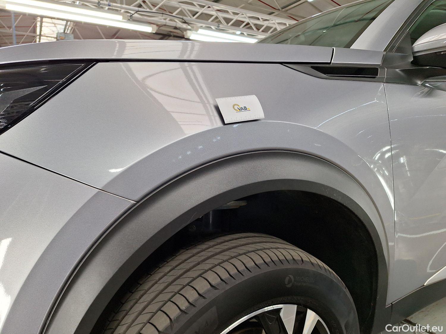  Peugeot  2008 Peugeot,  '19, Peugeot  1.2 Puretech 96kW S&S Allure 5d #31