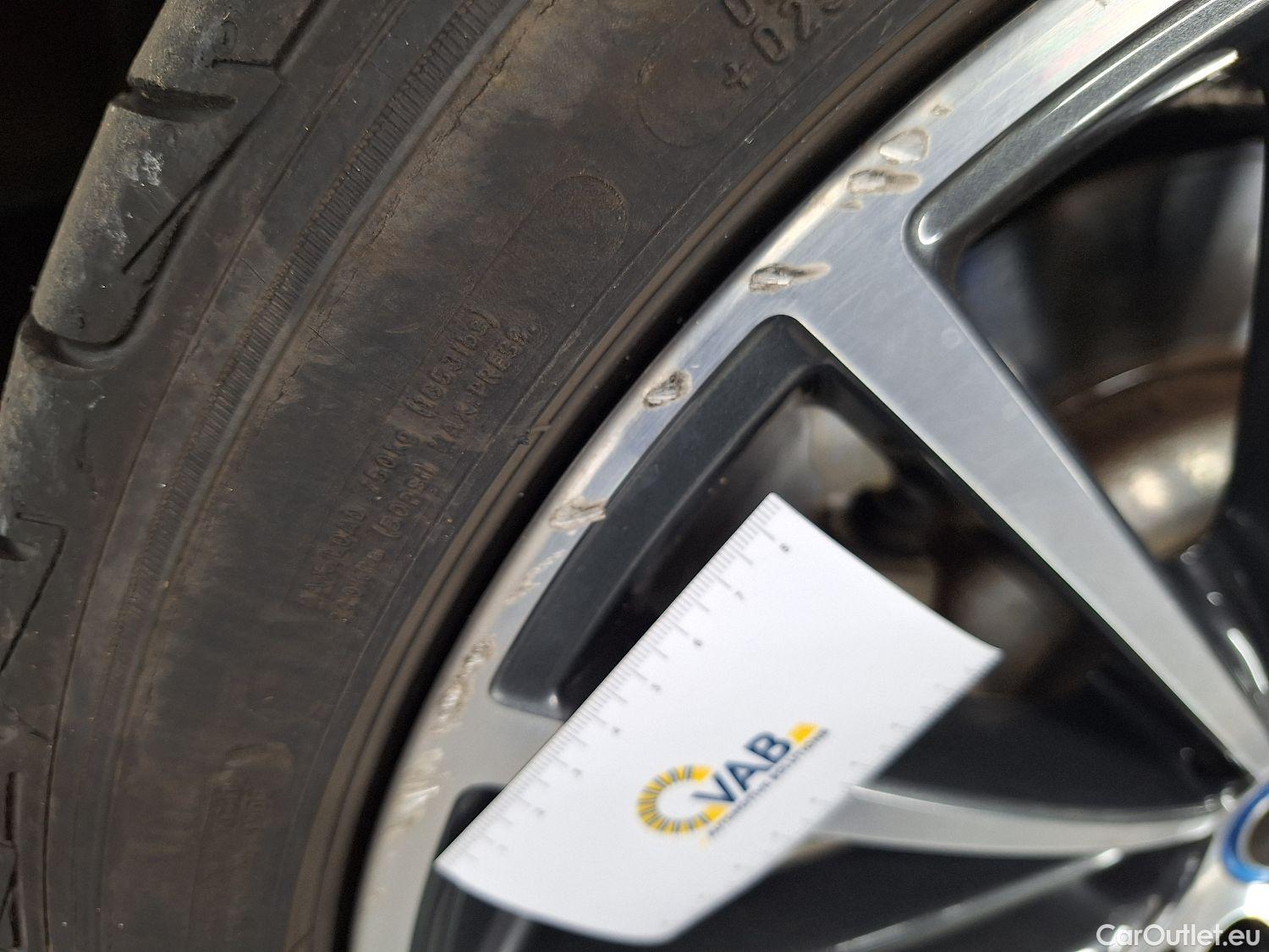  Bmw  Serie 5 BMW, 5-serie FL'20 PHEV, BMW 5 Reeks Berline 520e 150kW 4d #3