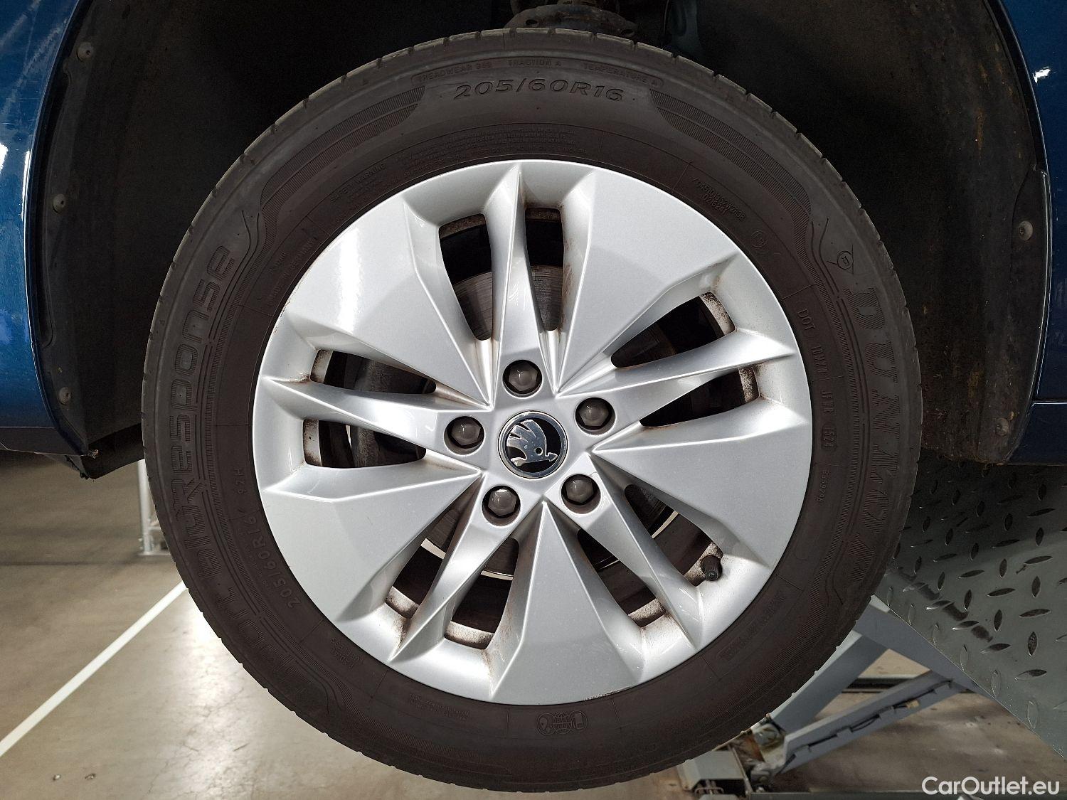  Skoda  Octavia Skoda,  Combi '20, Skoda  Combi 2.0 CRTDI 110kW DSG7 Ambition  #7