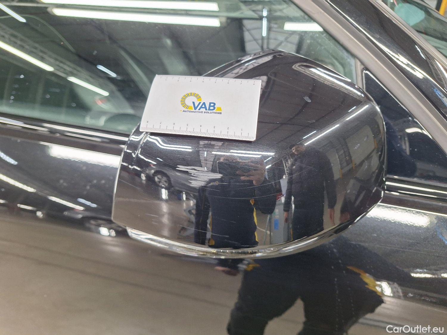  Volvo  XC 40 Volvo, XC40 '17, Volvo XC40 T5 Twin Engine R-Design 5d #35