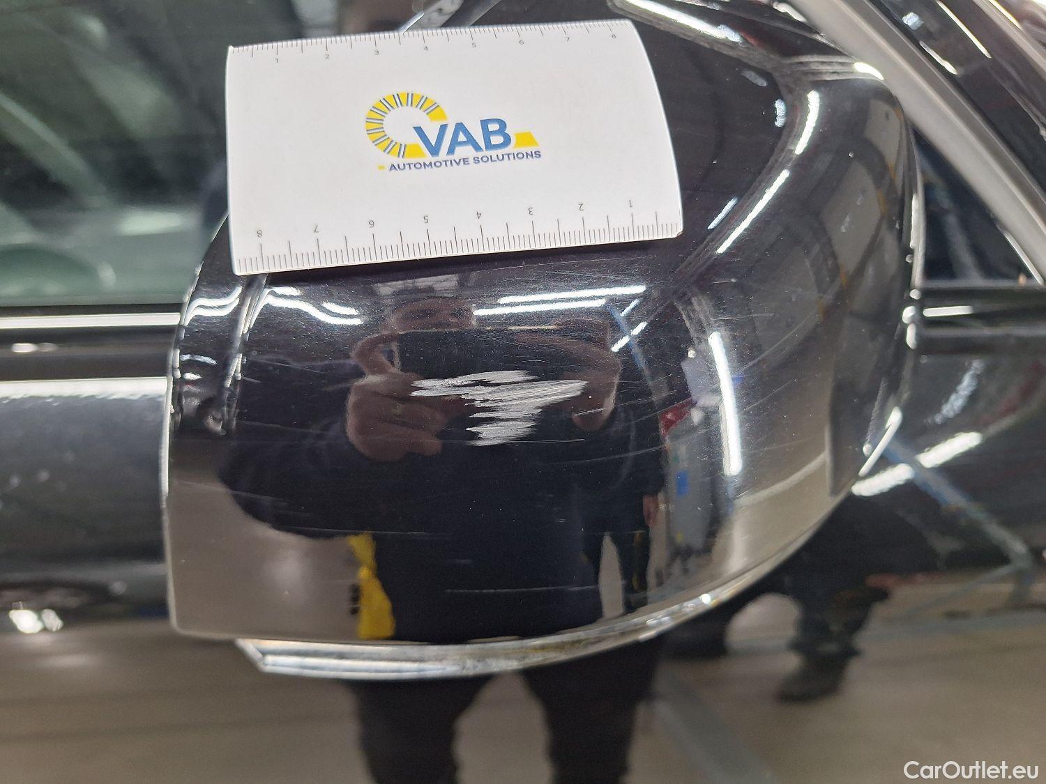  Volvo  XC 40 Volvo, XC40 '17, Volvo XC40 T5 Twin Engine R-Design 5d #34