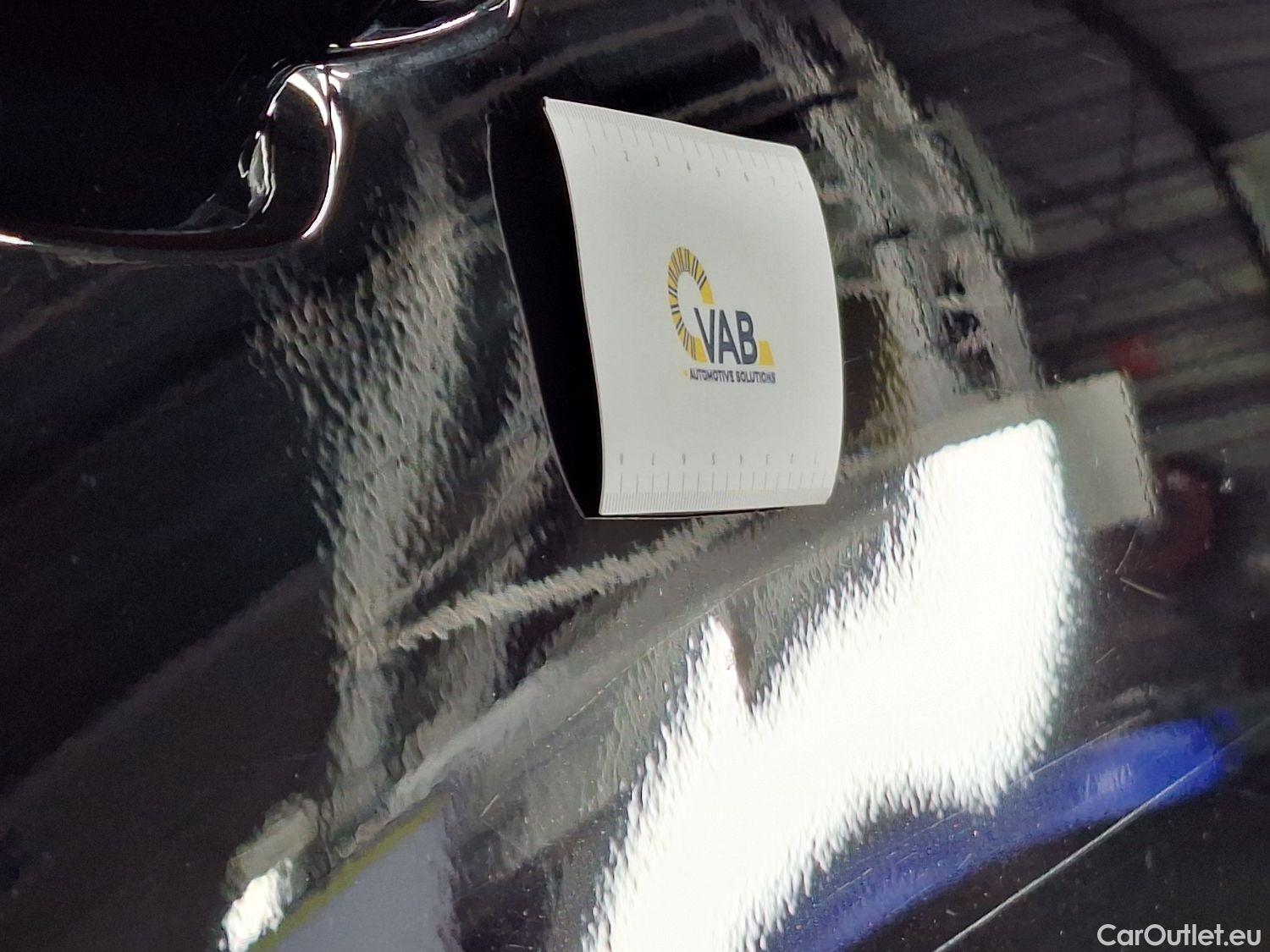  Volvo  XC 40 Volvo, XC40 '17, Volvo XC40 T5 Twin Engine R-Design 5d #12