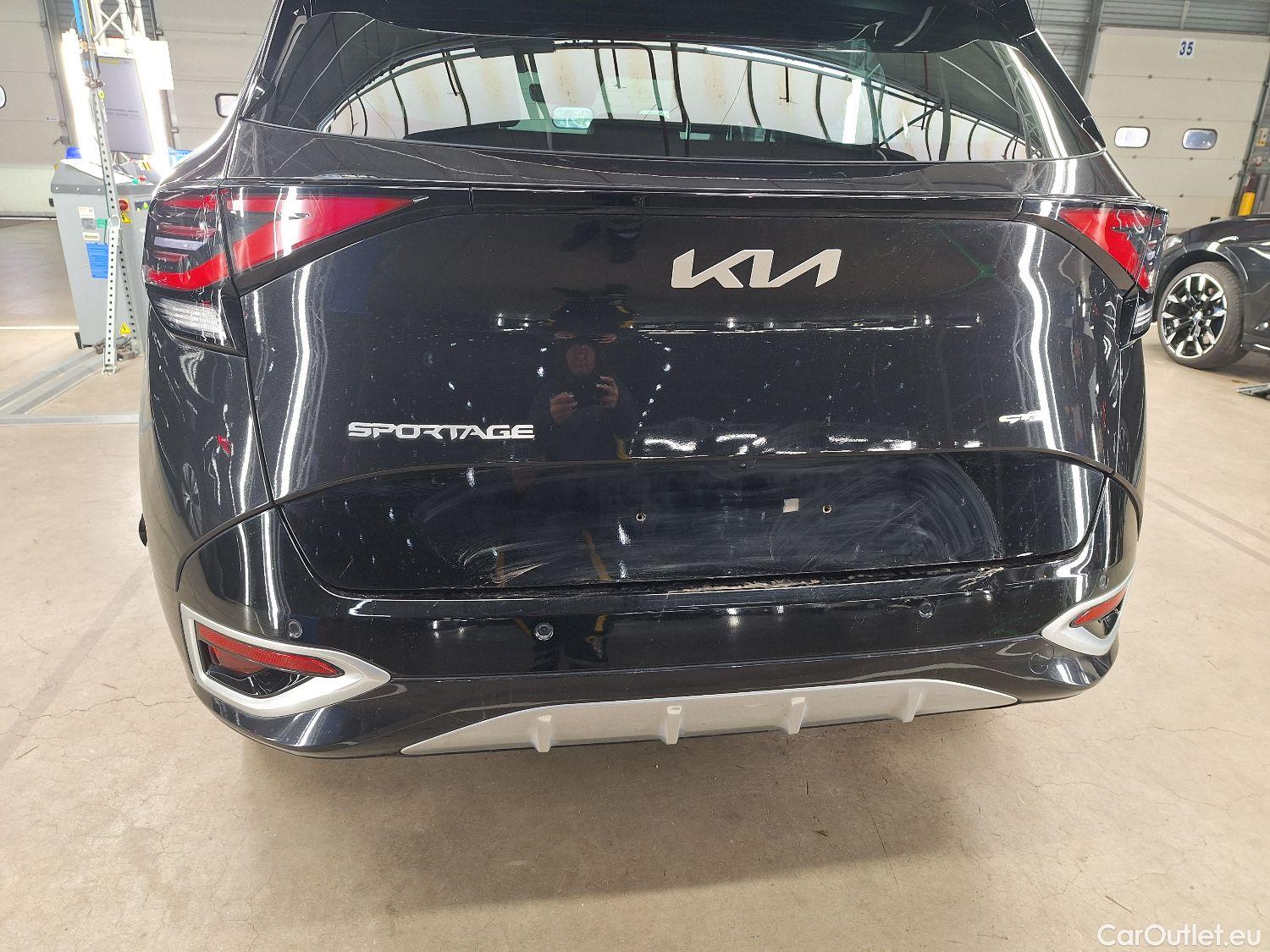  KIA  Sportage Kia,  '21 PHEV, KIA  1.6 T-GDi 6A/T AWD GT Line PHEV 5d #10