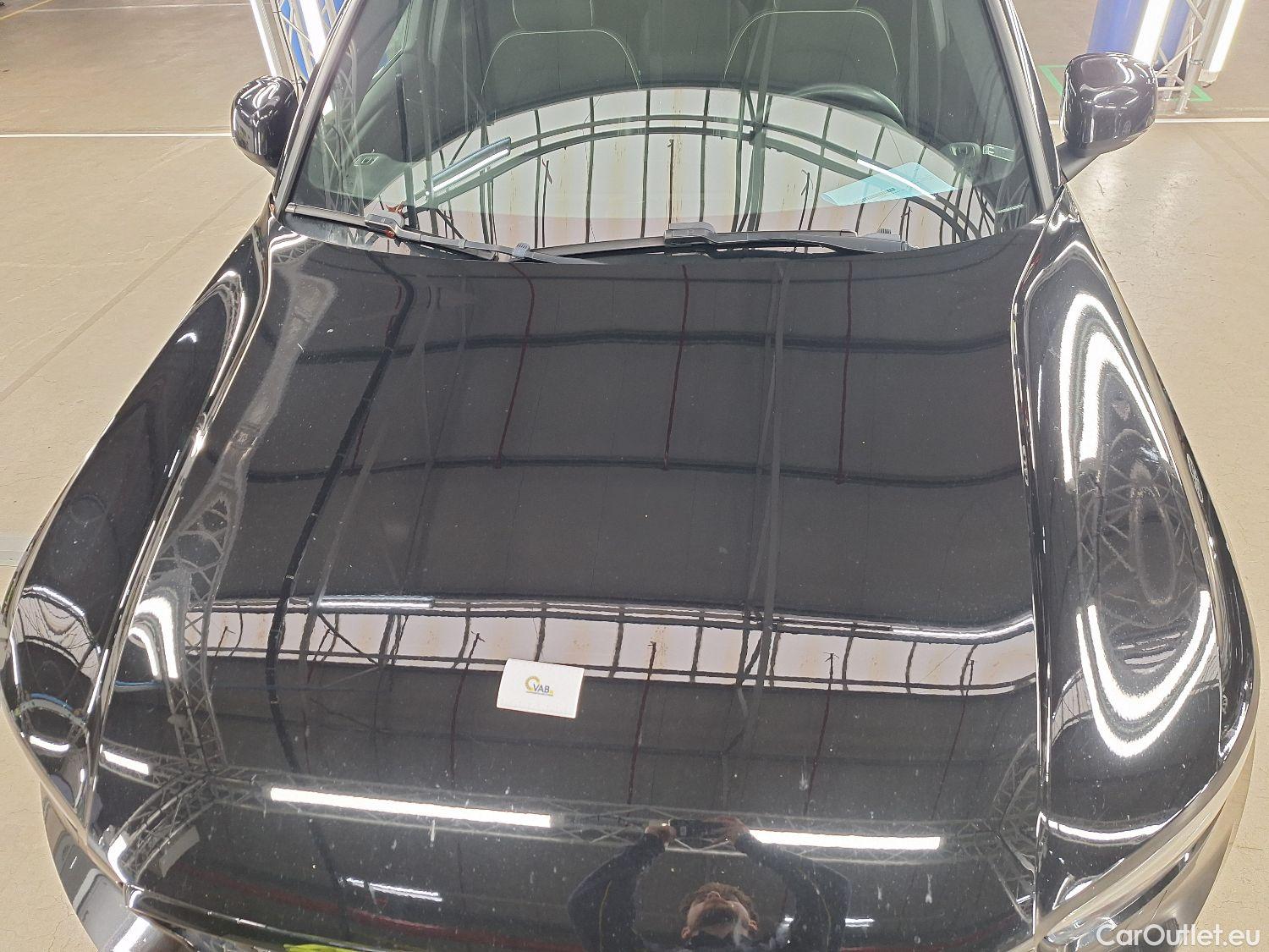  Volvo  XC 40 Volvo, XC40 '17 PHEV, Volvo XC40 T4 Recharge Geartronic R-Design 5d #46