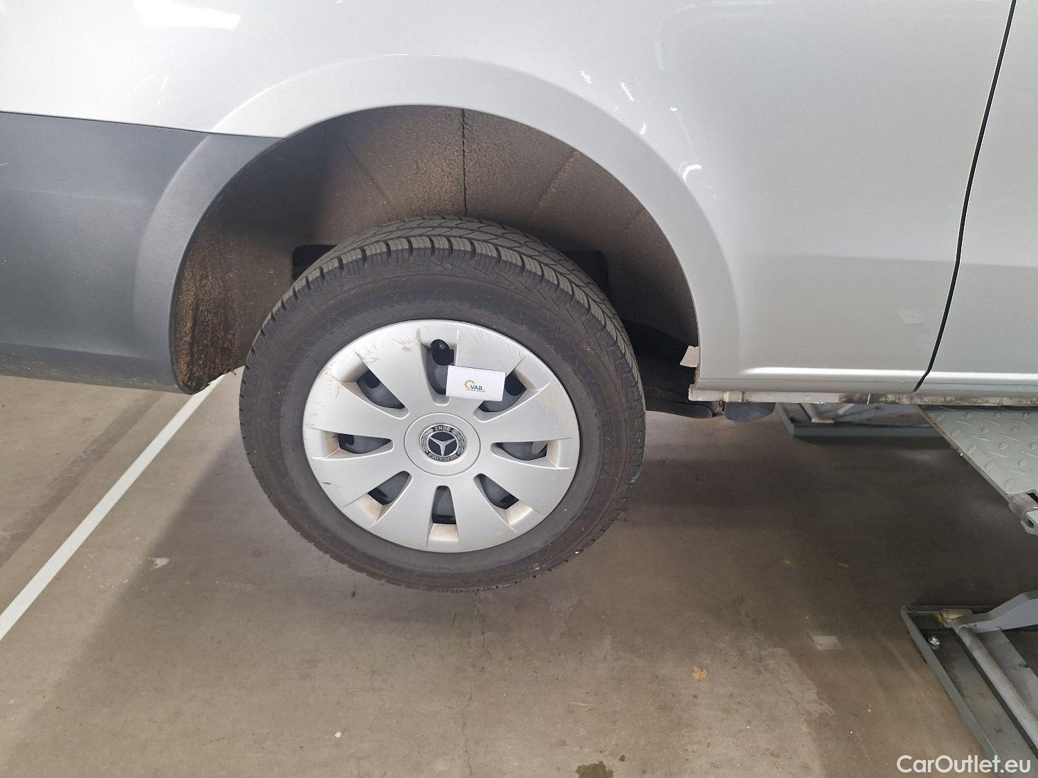  Mercedes  Vito Mercedes, _ FL'20, Mercedes-Benz  114 CDI 9G-TRONIC Mixto L3 4d #38