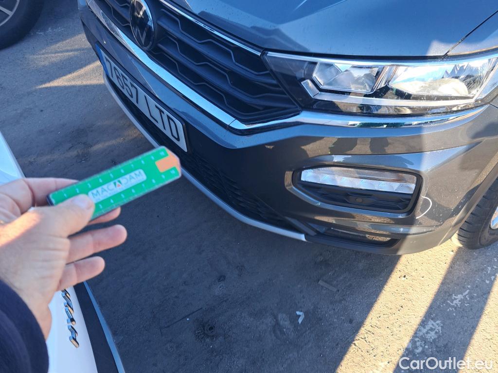  Volkswagen  T-ROC VOLKSWAGEN  / 2017 / 5P / todoterreno Advance 2.0 TDI 110kW (150CV) DSG (AC2) #17