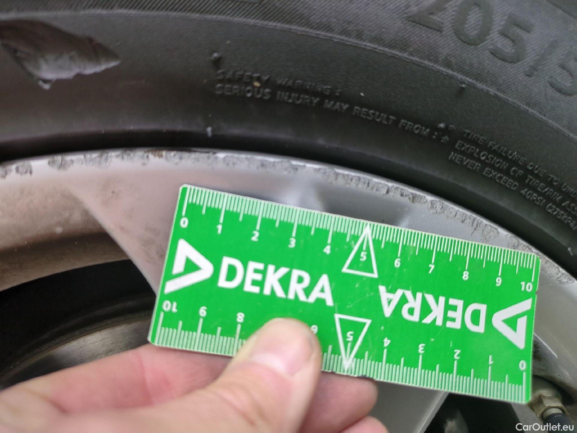  Toyota  Corolla TOYOTA  / 2018 / 5P / Berline Hybride 122h Dynamic Business Beyond Zer #6