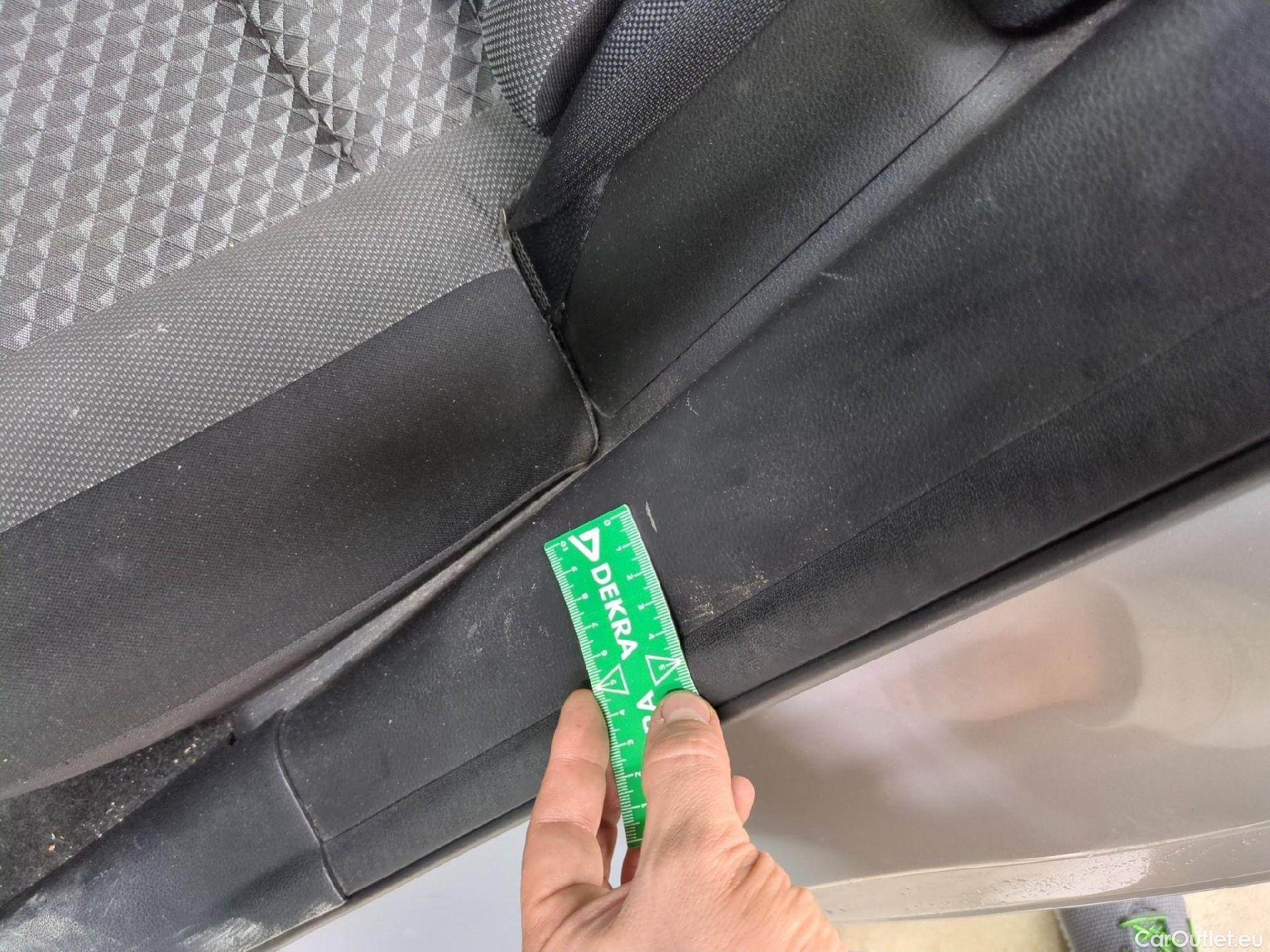  Nissan  Micra NISSAN  / 2016 / 5P / Berline IG-T 100 Business Edition #1