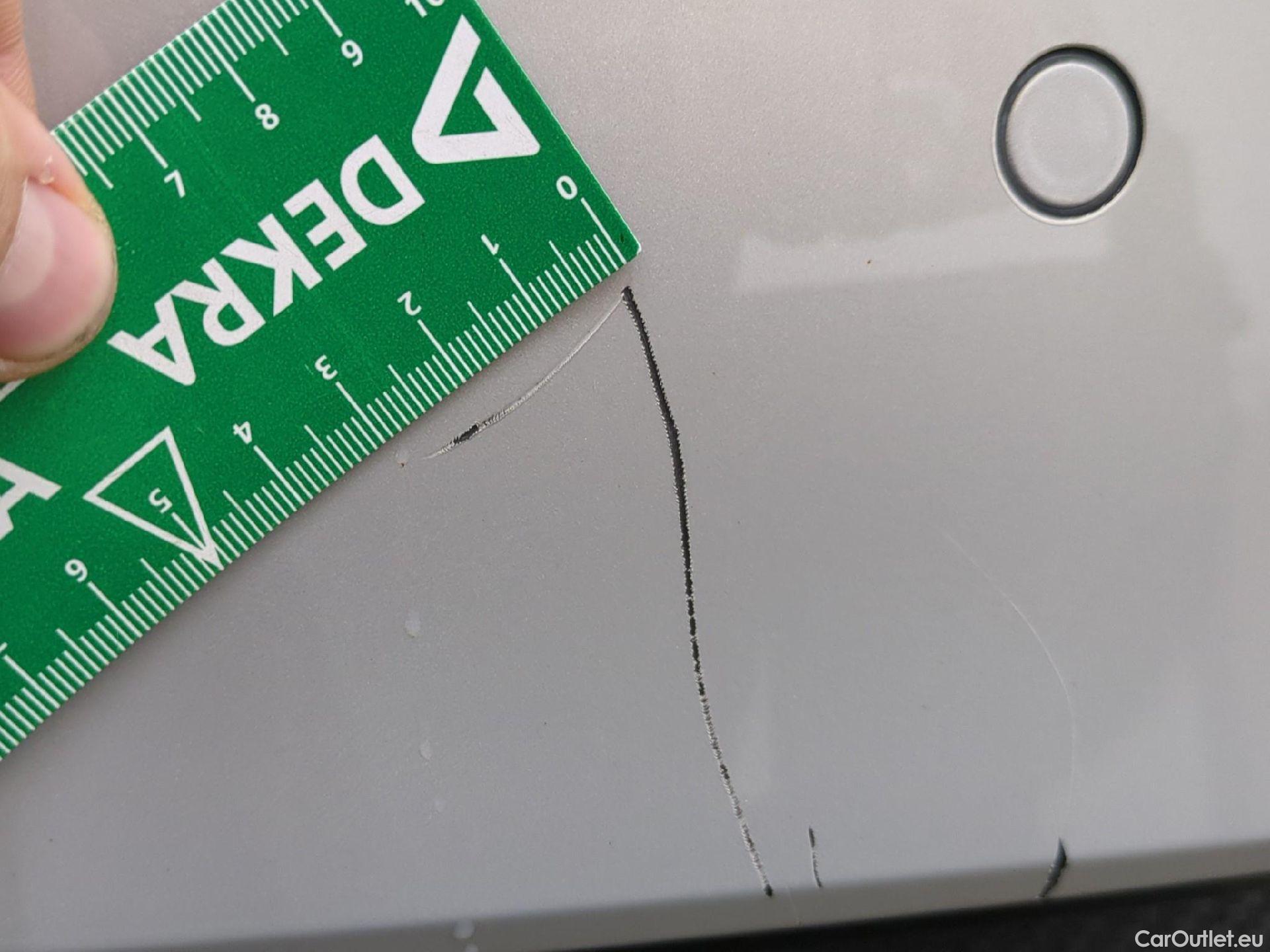  Nissan  Micra NISSAN  / 2016 / 5P / Berline IG-T 100 Business Edition #18