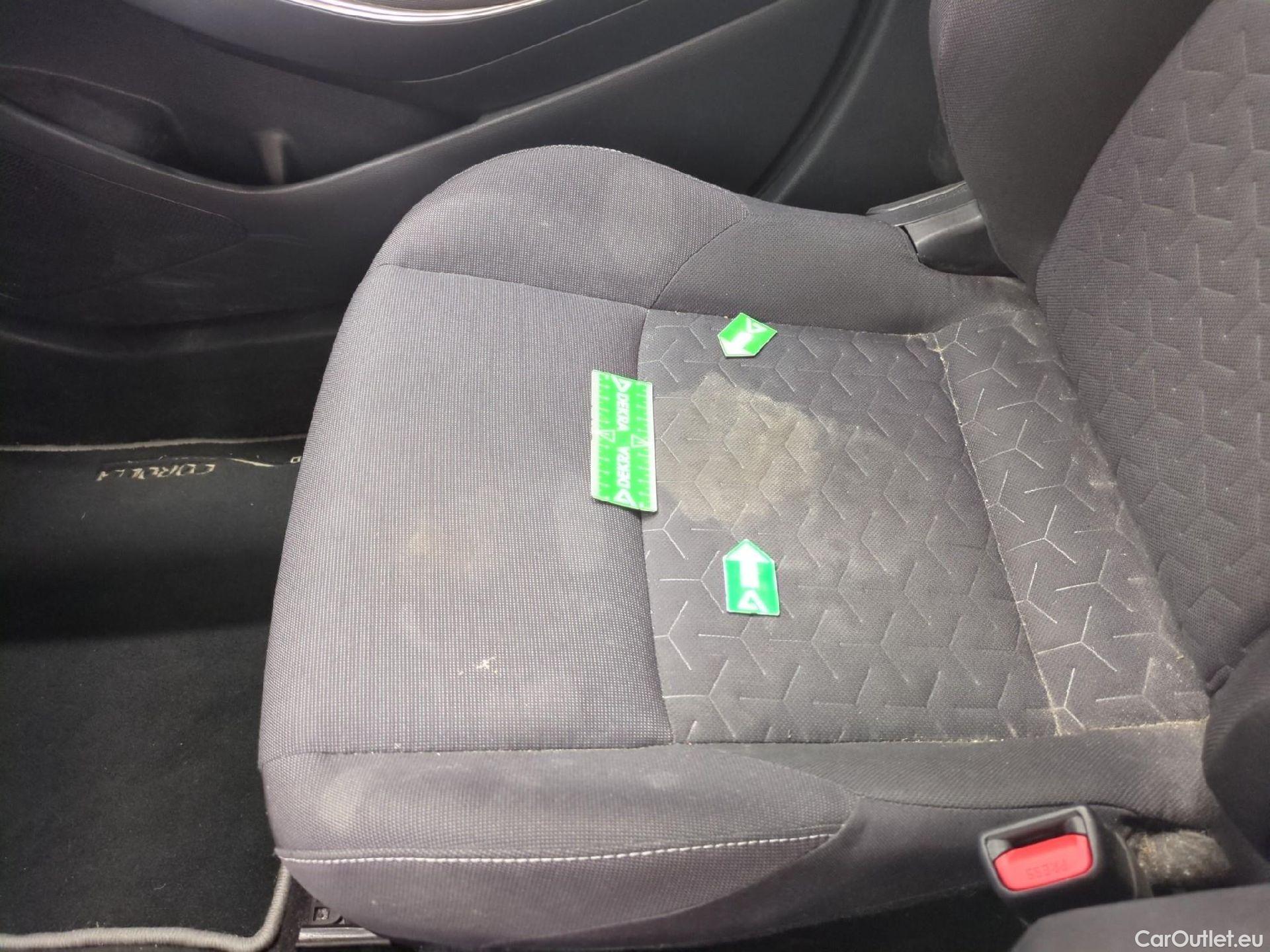  Toyota  Corolla TOYOTA  / 2018 / 5P / Berline Hybride 122h Dynamic Business Beyond Zer #22